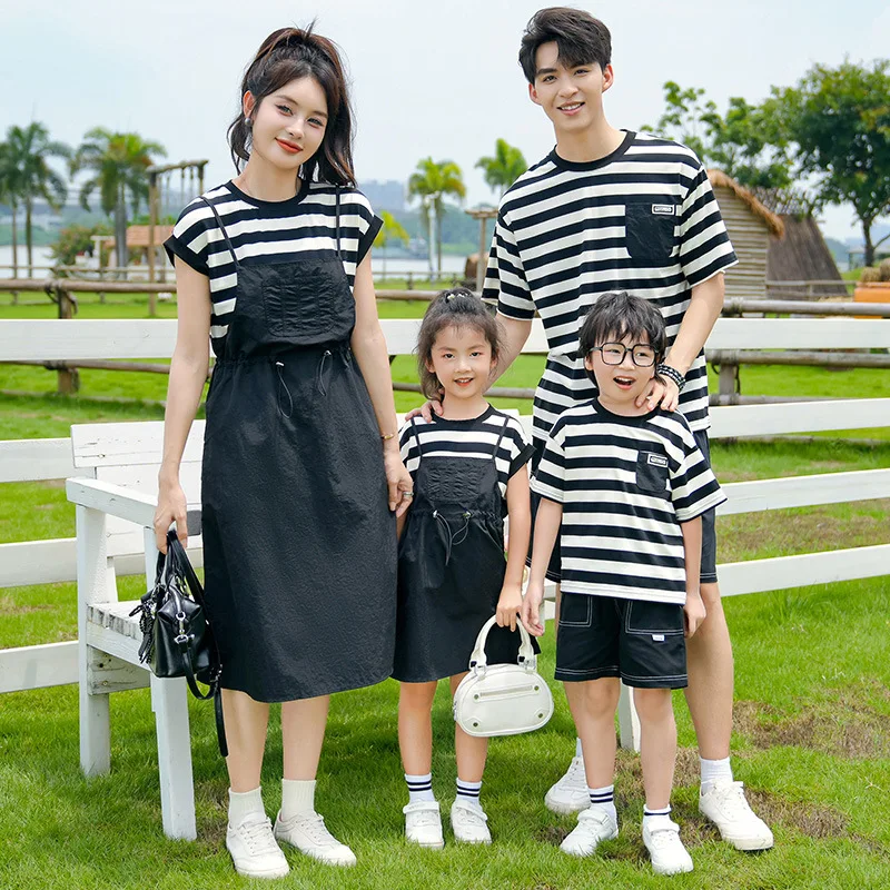 Family Couple Matching Clothes - Summer Clothing Looks のレビューと価格